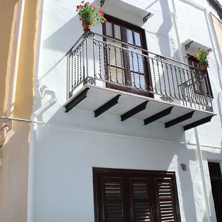 Borgo Del Barone Apartment *